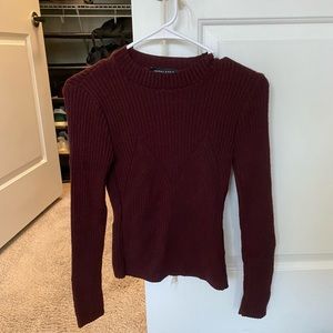 Kendall and Kylie sweater, size small